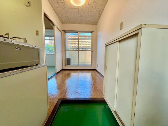 玄関 ｼｬﾄｰ第一ﾏﾝｼｮﾝ