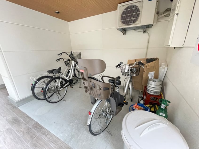 駐輪場 サンプット東仲ノ町