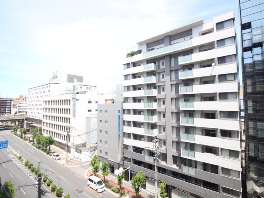 室内からの展望 コート西中島