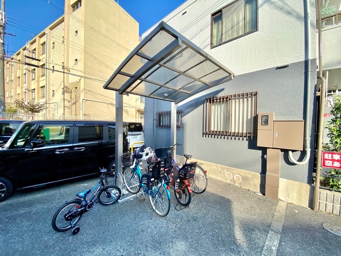 駐輪場 パンド－ラ帝塚山
