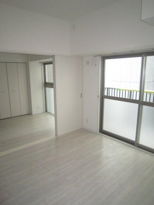 居室 Poulownia立花通り