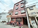 山川マンションの外観