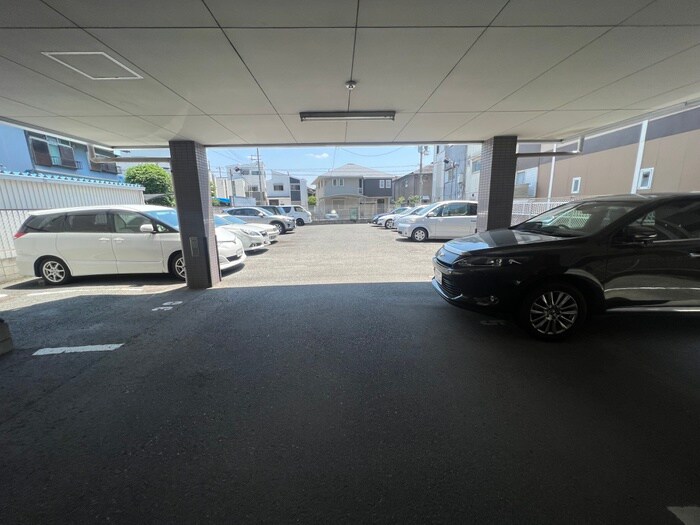 駐車場 ドミ－ル喜連
