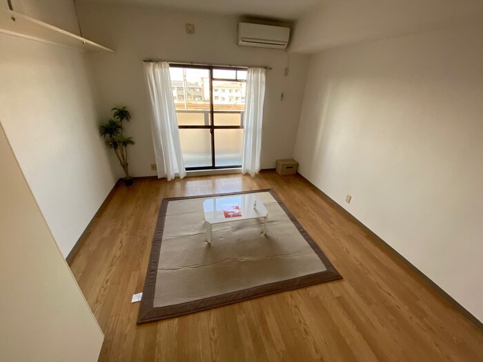 居室 ハイツ宮の森