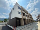 エクレールカララ