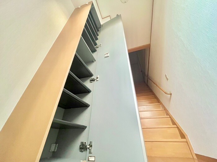 靴箱 アルハンブラ