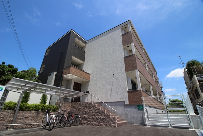駐輪場 レーヴ朝日が丘