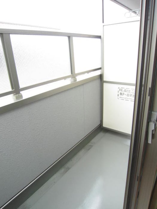 ベランダ・バルコニー ノイブル－メ桂川