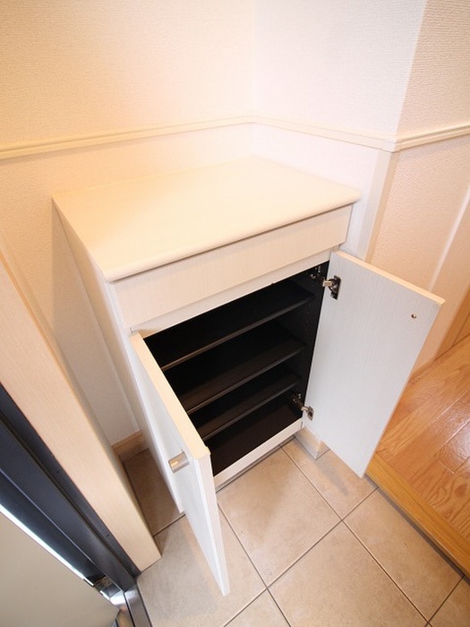 靴箱 ノイブル－メ桂川