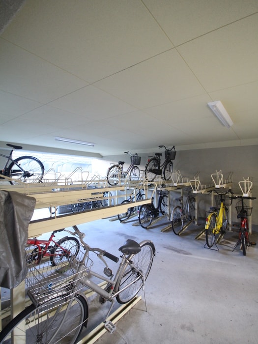 駐輪場 KM江坂