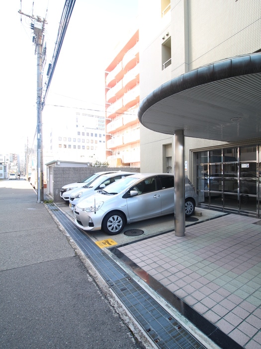 駐車場 KM江坂