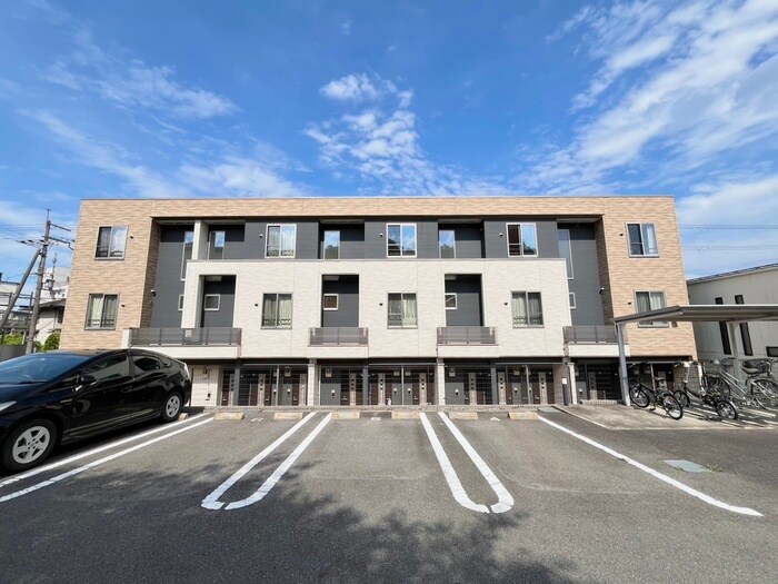 外観写真 メルシーガーデン坂本