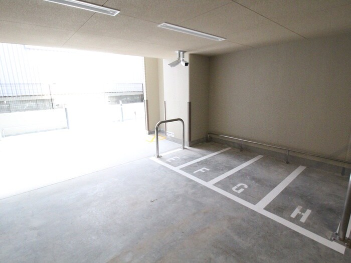 バイク置き場 アドバンス江坂東コンフィ(202)