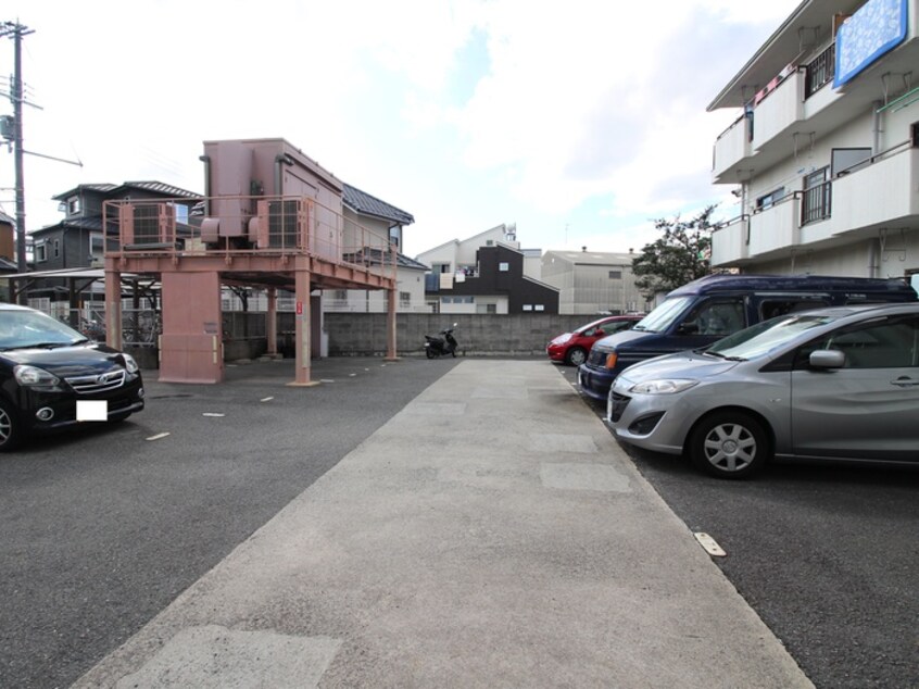 駐車場 ReNaXiA恵我ノ荘2号棟