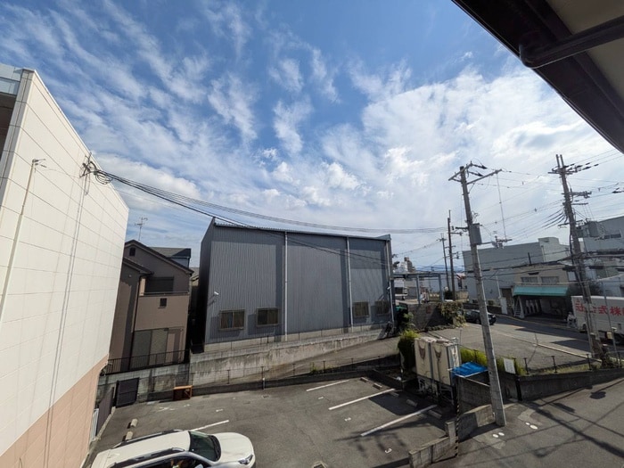 室内からの展望 エクセルコ－ポ陵南Ｂ棟