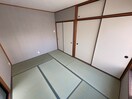 居室 イズミハイツ
