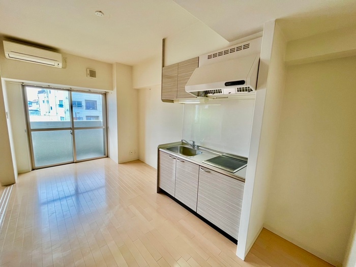 居室 ラピスラズリ