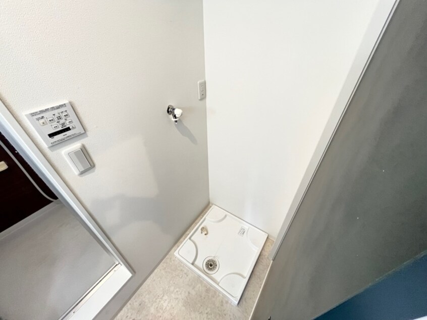 洗濯機置場 グロワール池田