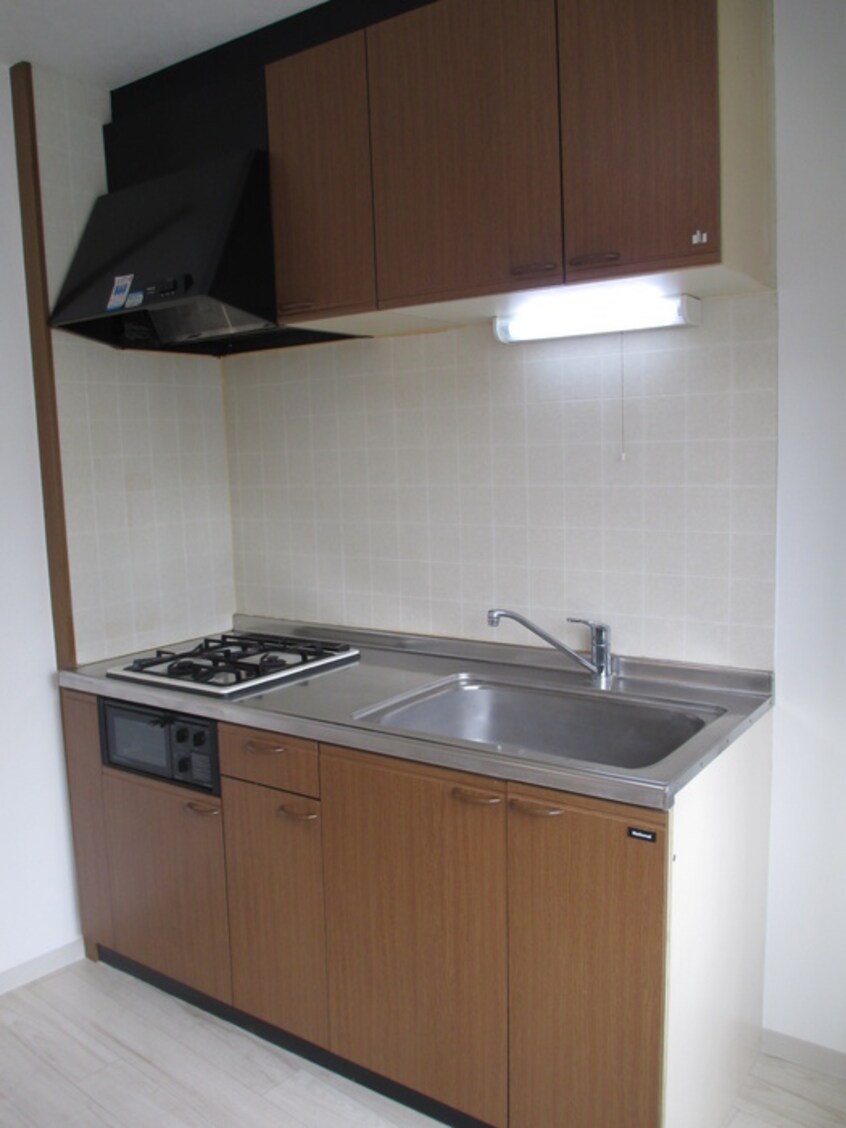 キッチン 鳴海ビル