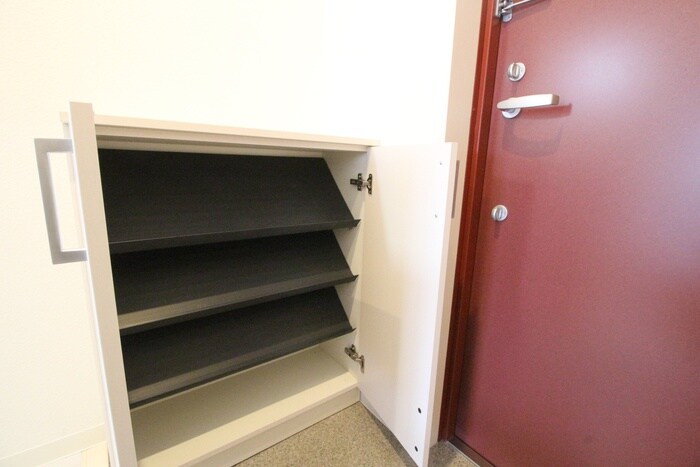 靴箱 Ｒ　ＳＱＵＡＲＥ東天満