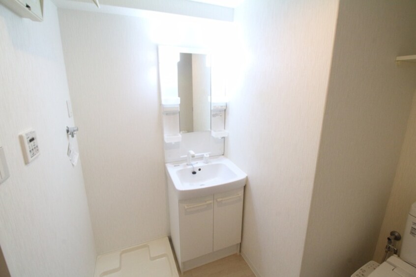 洗面 Ｒ　ＳＱＵＡＲＥ東天満