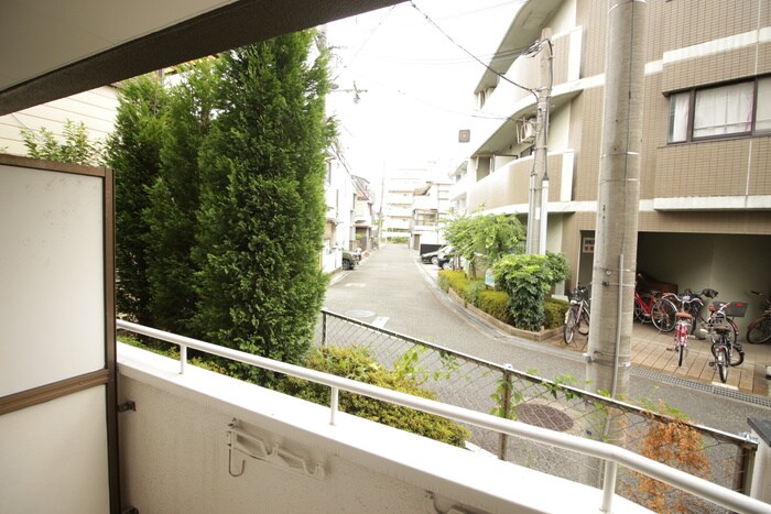 室内からの展望 リヴネスト