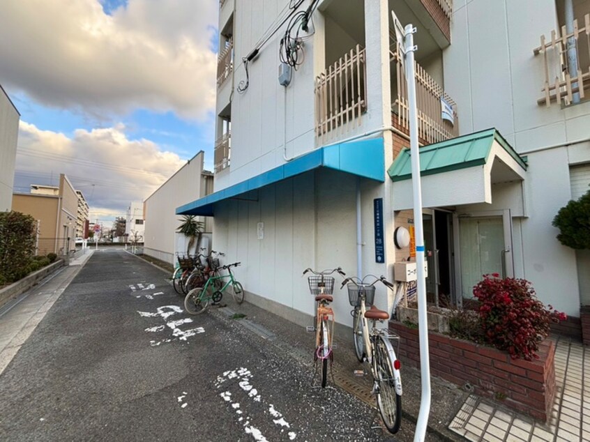 駐輪場 コ－ポ青木