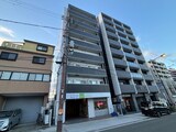 アクセルカクエイ