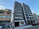 アクセルカクエイの外観