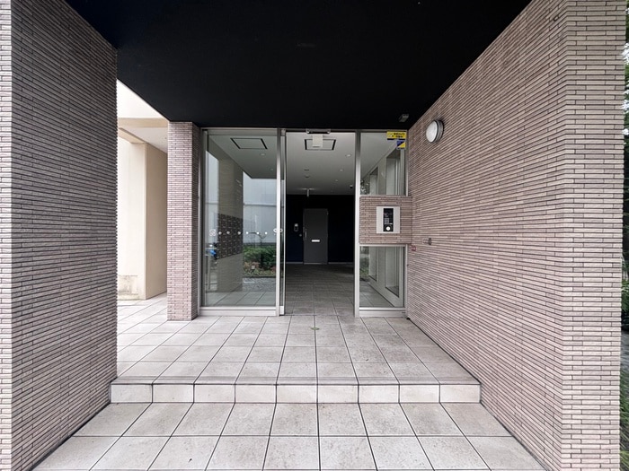 エントランス部分 セレノ　スクエア