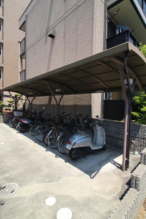 駐輪場 ヴィラ－ジュなかもず