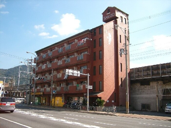 エントランス部分 ＳＡＫＩＺＯ東野