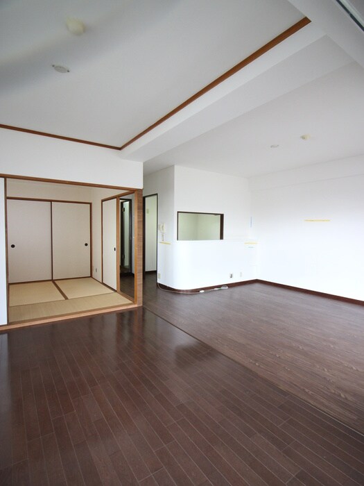 居室 エクセル深阪