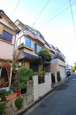 村野東町岸本邸