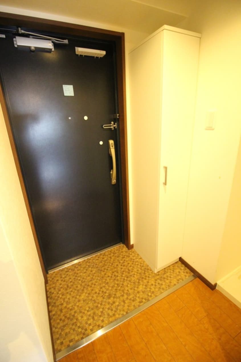 玄関 ウインズコート新大阪