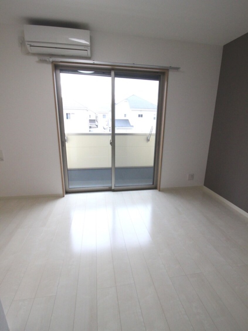 居室 ステラウッド高鷲