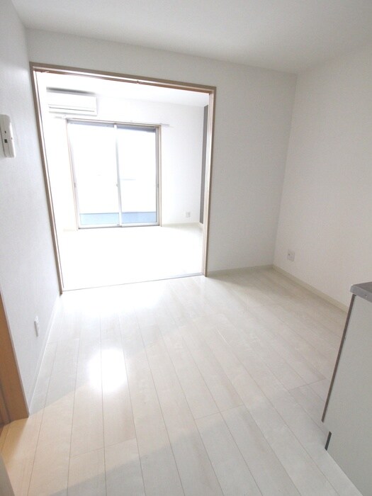 居室 ステラウッド高鷲