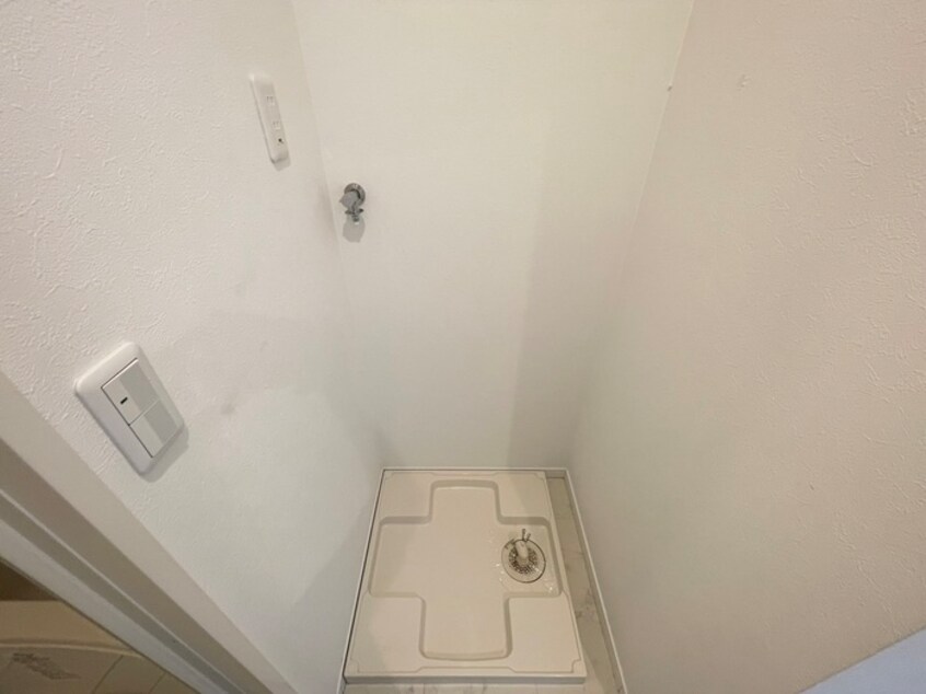 洗濯機置場 シルフィ－ド・ドゥ・花隈