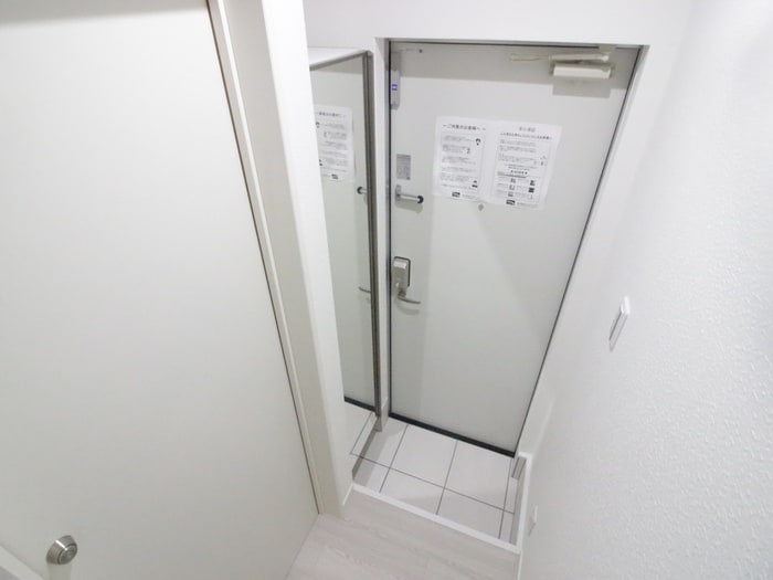 玄関 あんしん＋八田寺町