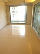 居室 ロイヤルパ－クス桃坂