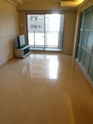 居室 ロイヤルパ－クス桃坂