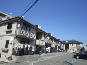 ハイツ西取石
