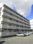 山一寿ハイツの外観