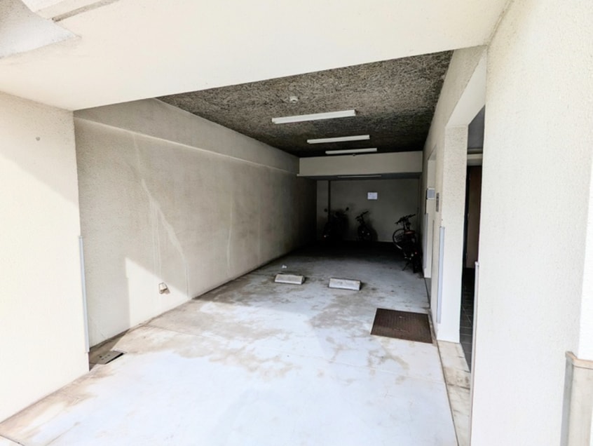 駐車場 la Waison NISHIAKASHI