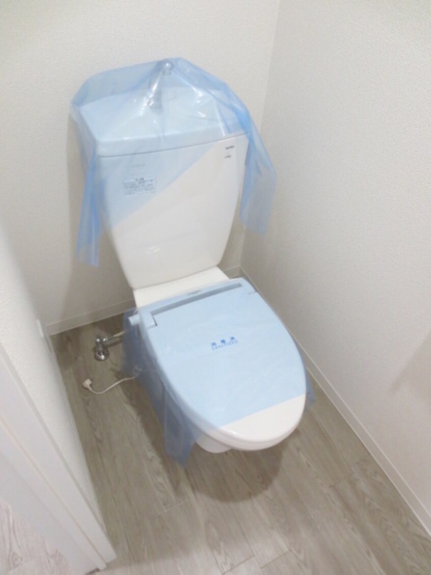 トイレ la Waison NISHIAKASHI