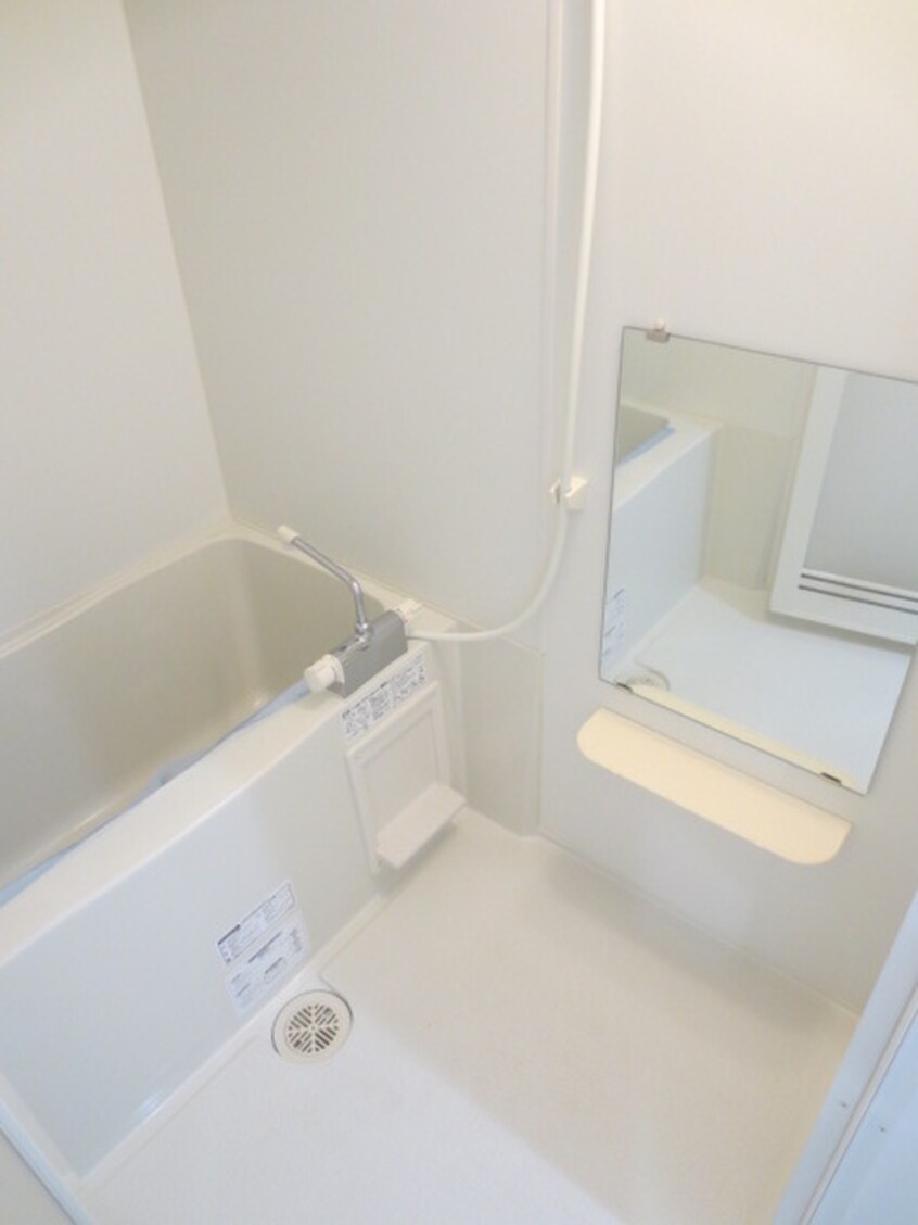 バス／シャワールーム等 la Waison NISHIAKASHI