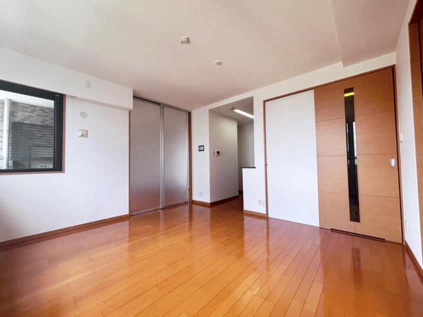 居室 リ－ガル京都烏丸通り(902)