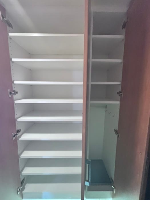 靴箱 リ－ガル京都烏丸通り(902)