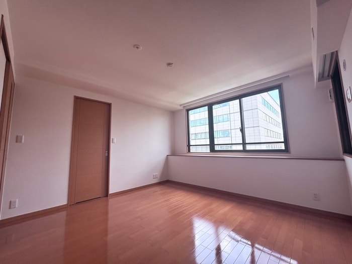 内観写真 リ－ガル京都烏丸通り(902)