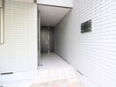 エントランス部分 ヘーベルメゾン西田辺